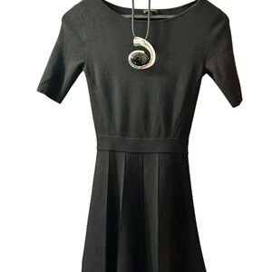 Club Monaco Flattering Black Dress